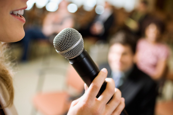 PUBLIC SPEAKING FOR CELEBRANTS: PROJECTION TO AVOID REJECTION
